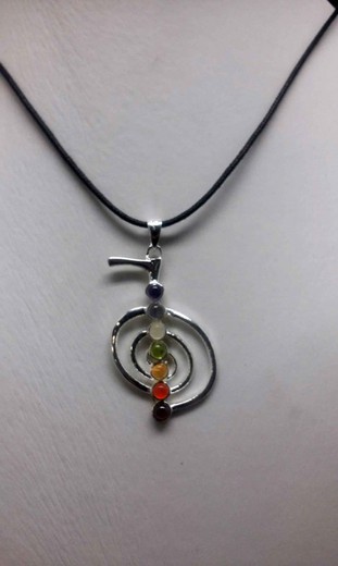 Pendentif Chokurei avec minéraux de chakra