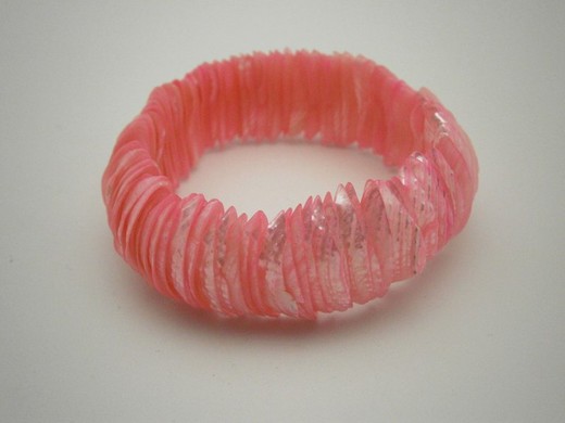 Bracciale piatto in madreperla rosa