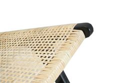 Poltrona in teak nero e rattan naturale