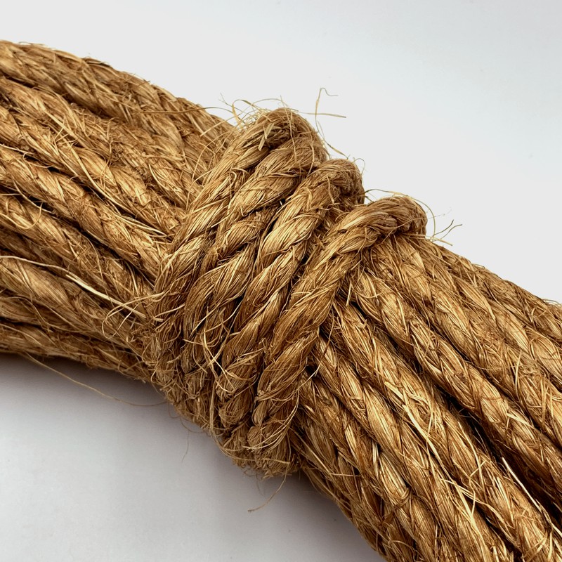 Madeja de 25 mtrs de cuerda de manila tipo sisal de color marrón 6,00mm.  Para la decoración y acabados en pérgolas, mobiliario o cestería. — Dbambu