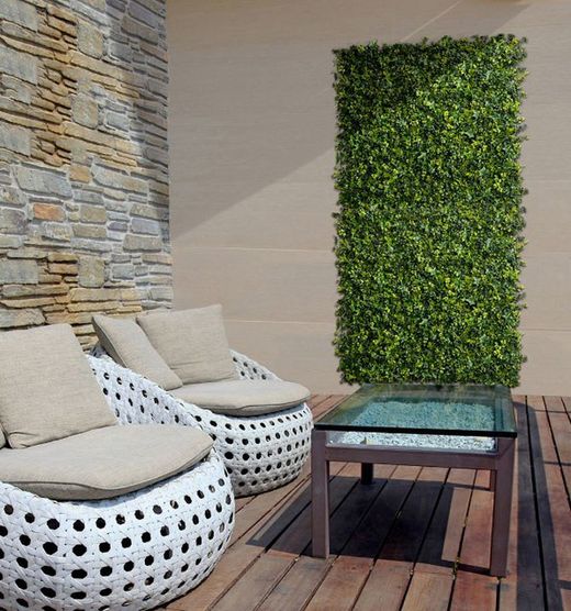 Jardim vertical de plantas artificiais