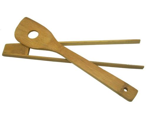 Colher de bambu e conjunto de pinças