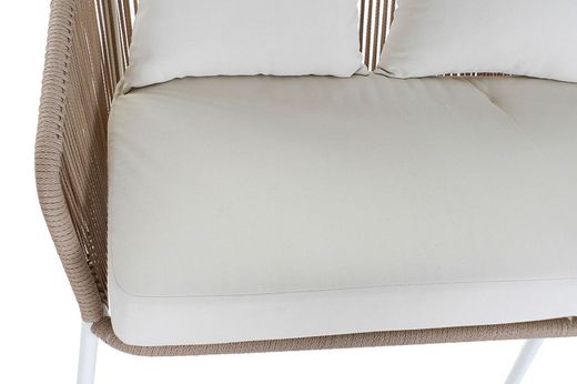 Sofá ao ar livre e conjunto de mesa cor natural