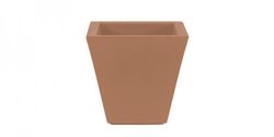 Maceta modelo Clavel 30x30x38cms Marrón