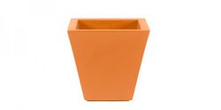 Maceta modelo Clavel 30x30x38cms Terracota
