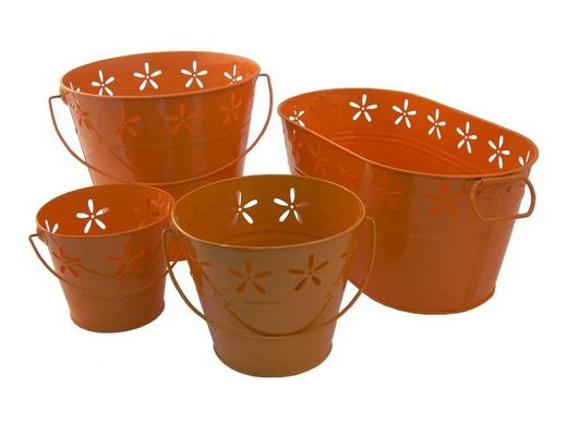 fioriere in metallo colorato