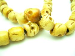 Cattivi teschi buddisti