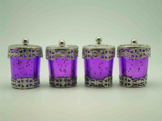 bougeoir en verre avec couvercle