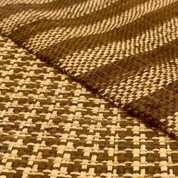 Rouleau tissu raphia rayé marron/naturel trame large 120 cm x 50 mtrs