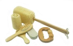 Conjunto sanitário em bambu natural