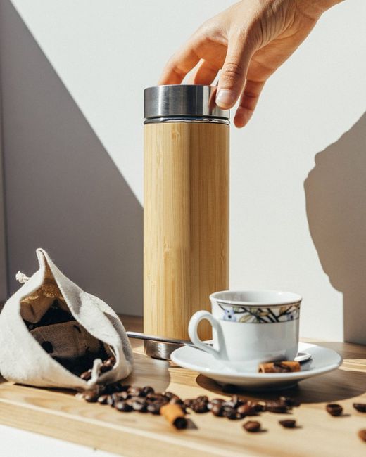 Garrafa térmica de bambu